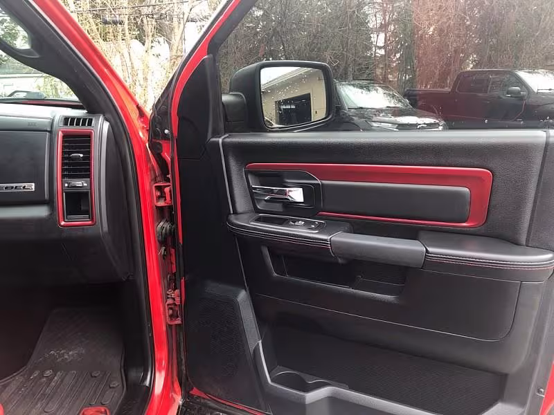 2016 Ram 1500 - 1C6RR7YT2GS287982 - Image #15
