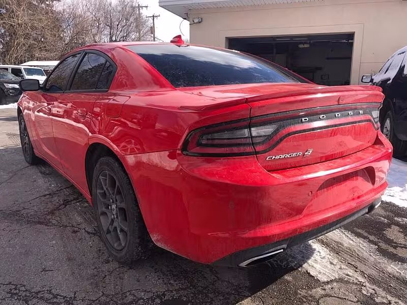 2018 Dodge Charger - 2C3CDXJG9JH256015 - Image #2