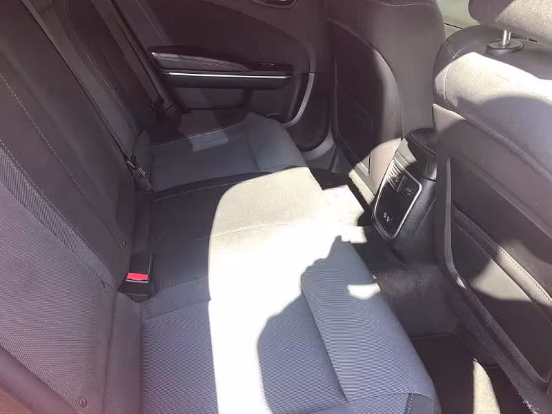 2018 Dodge Charger - 2C3CDXJG9JH256015 - Image #14